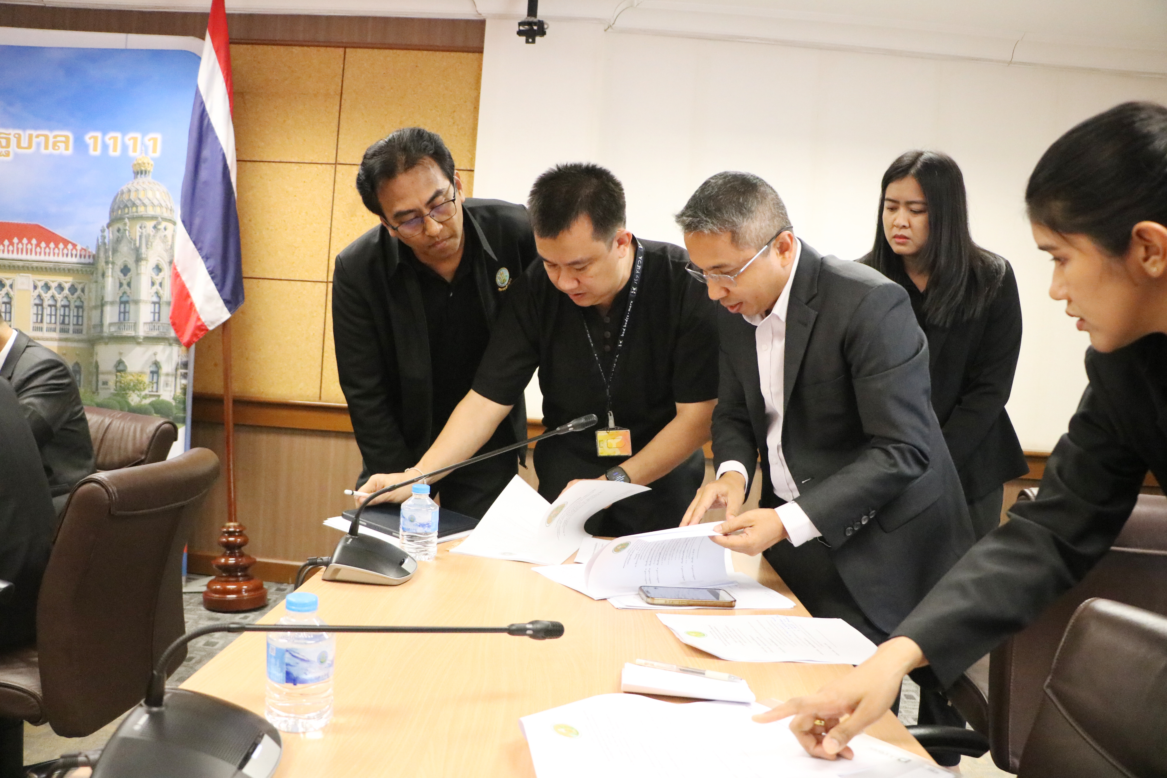 title - ส.ป.ก. ร่วมประชุม อกก. แก้ไขปัญหาผลกระทบจากโครงการพัฒนาของรัฐและปัญหาที่ดินที่เกี่ยวข้องกับกระทรวงเกษตรและสหกรณ์ 